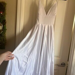 Chic Backless White Dress